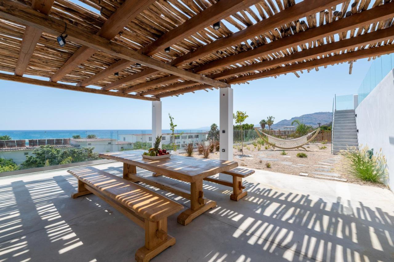Villa Auretta Pefki  Экстерьер фото